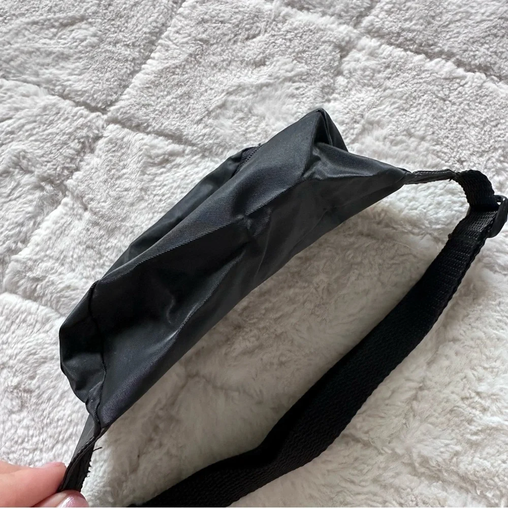 Disney | Black and Purple Vintage Darkwing Duck Fanny Pack Sling Bag